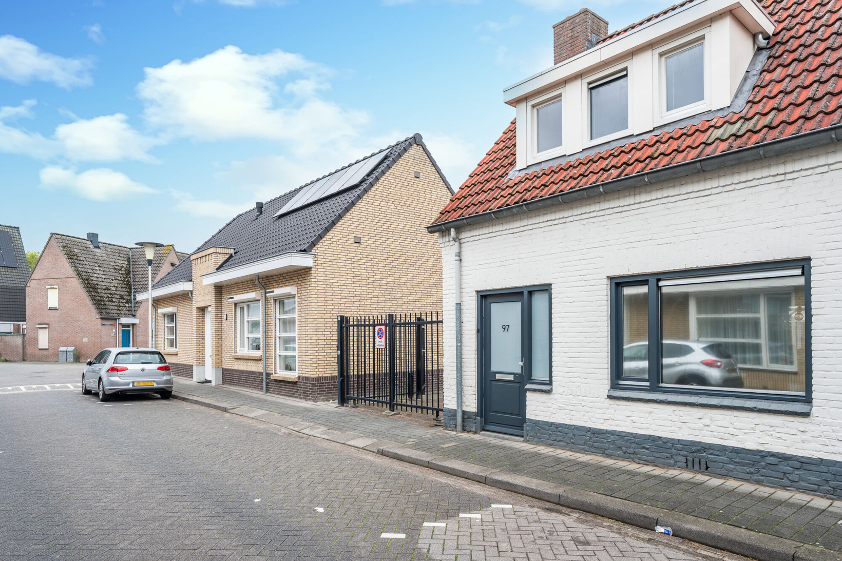 Hoekwoning te koop: Wolfstraat 97, Helmond