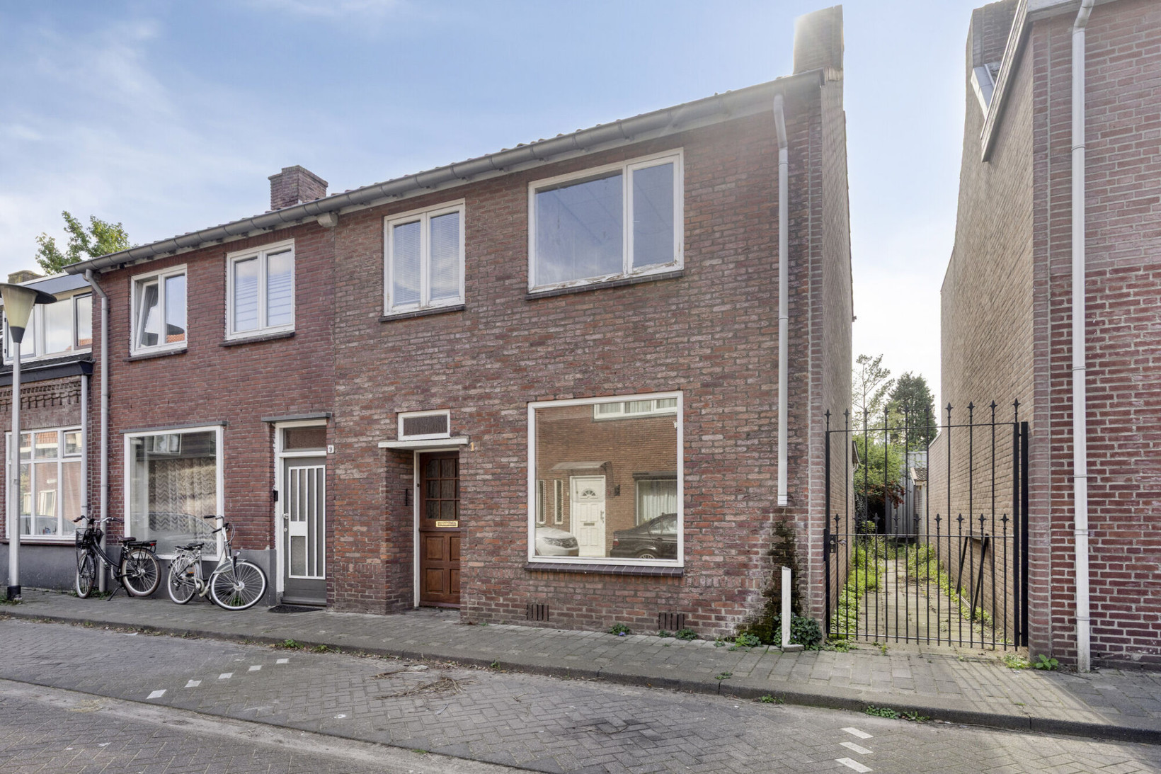 Hoekwoning te koop: Vossenstraat 11, Helmond