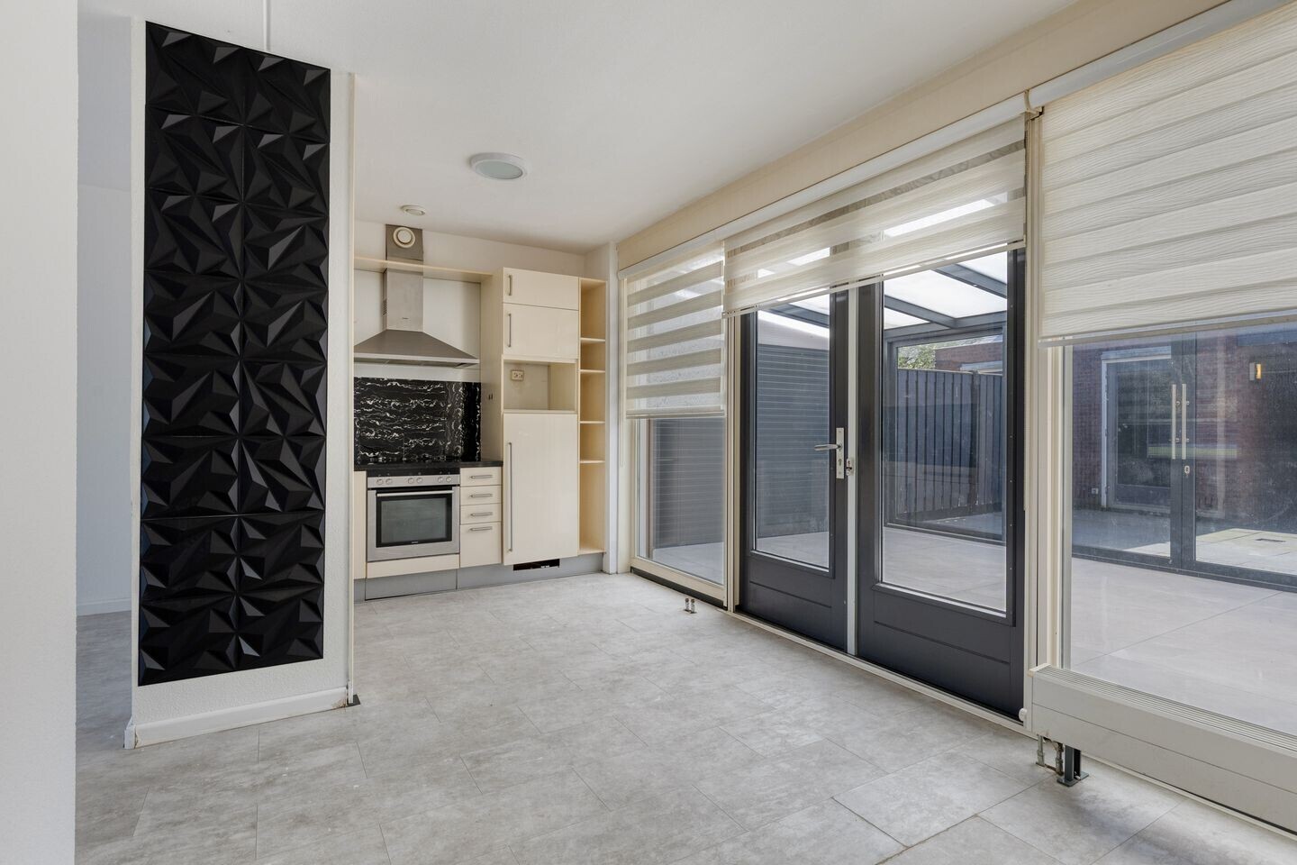 Tussenwoning te koop: Hermelijnstraat 13, Helmond