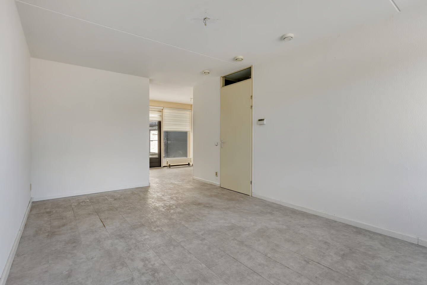 Tussenwoning te koop: Hermelijnstraat 13, Helmond
