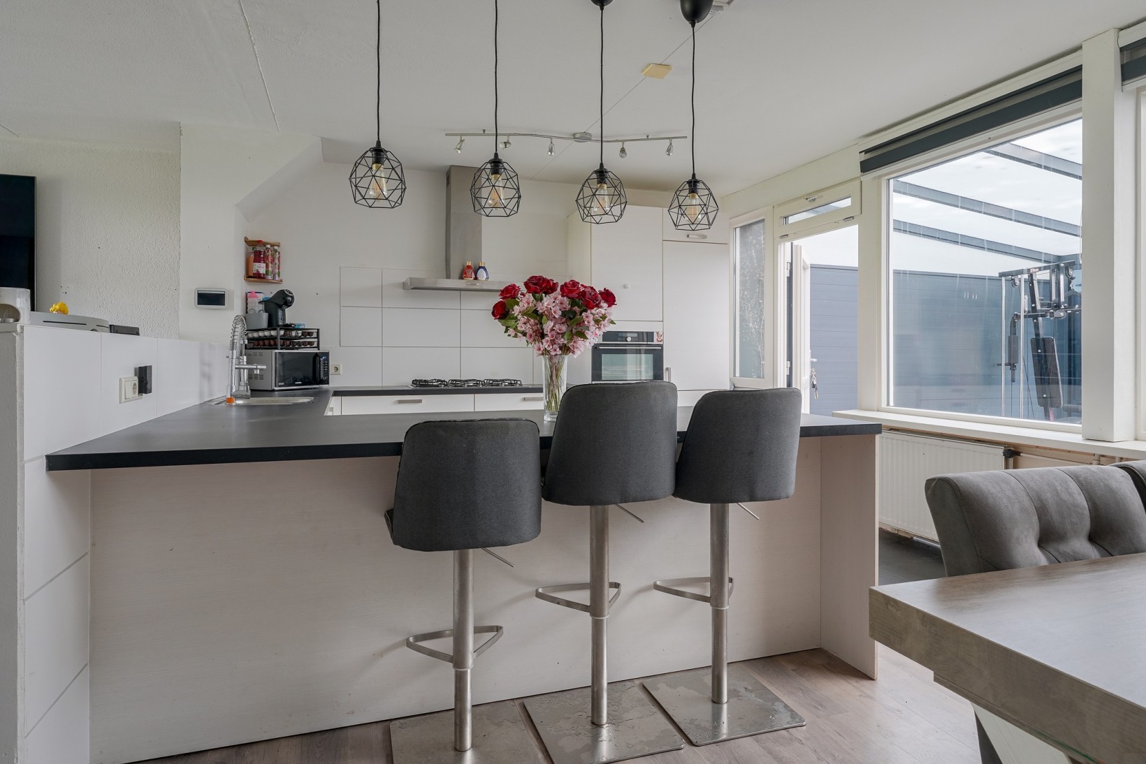 Hoekwoning te koop: Marslaan 2, Helmond