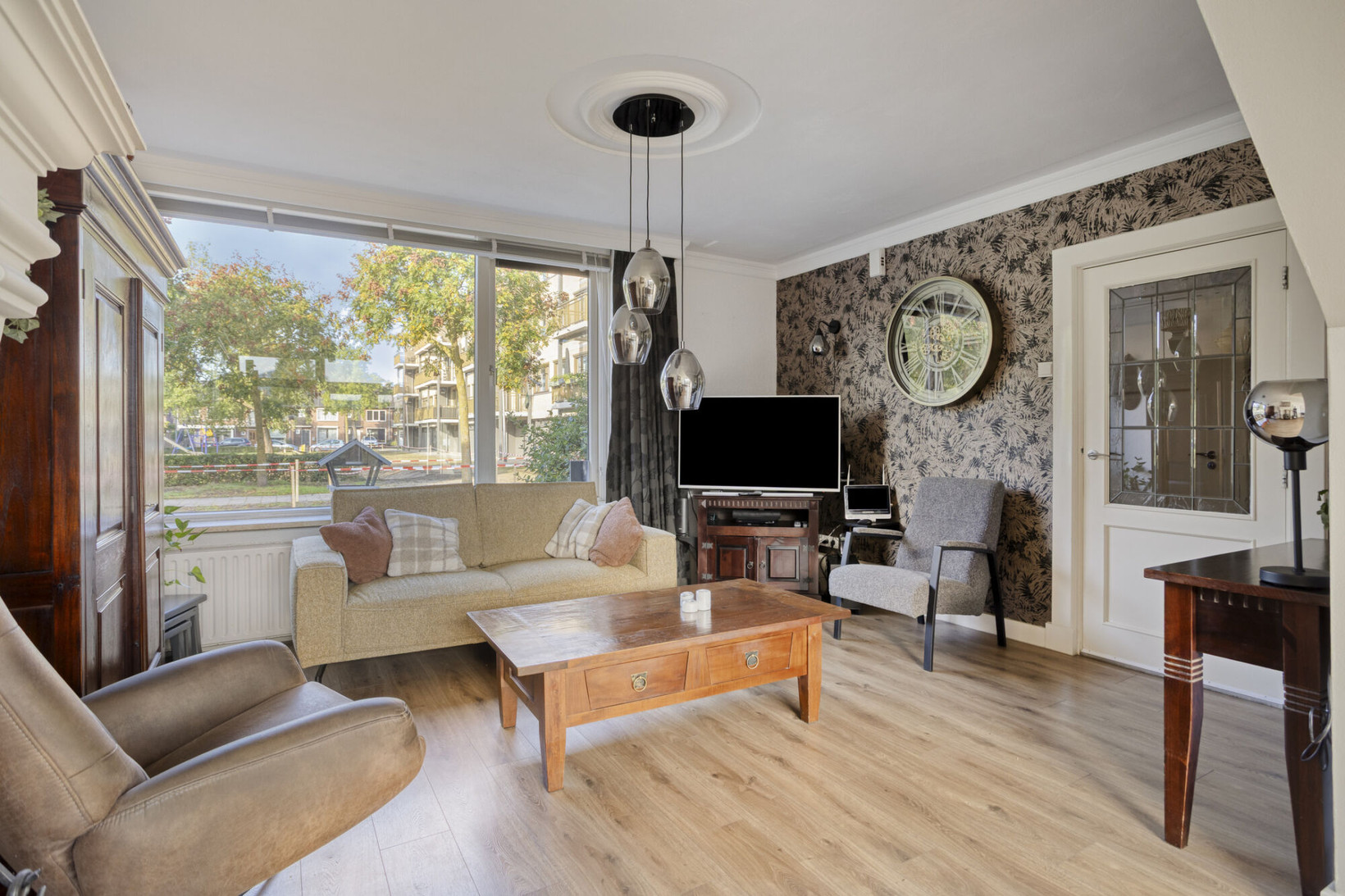 Tussenwoning te koop: Plesmanlaan 24, Helmond