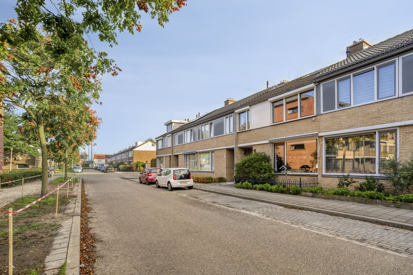 Tussenwoning te koop: Plesmanlaan 24, Helmond