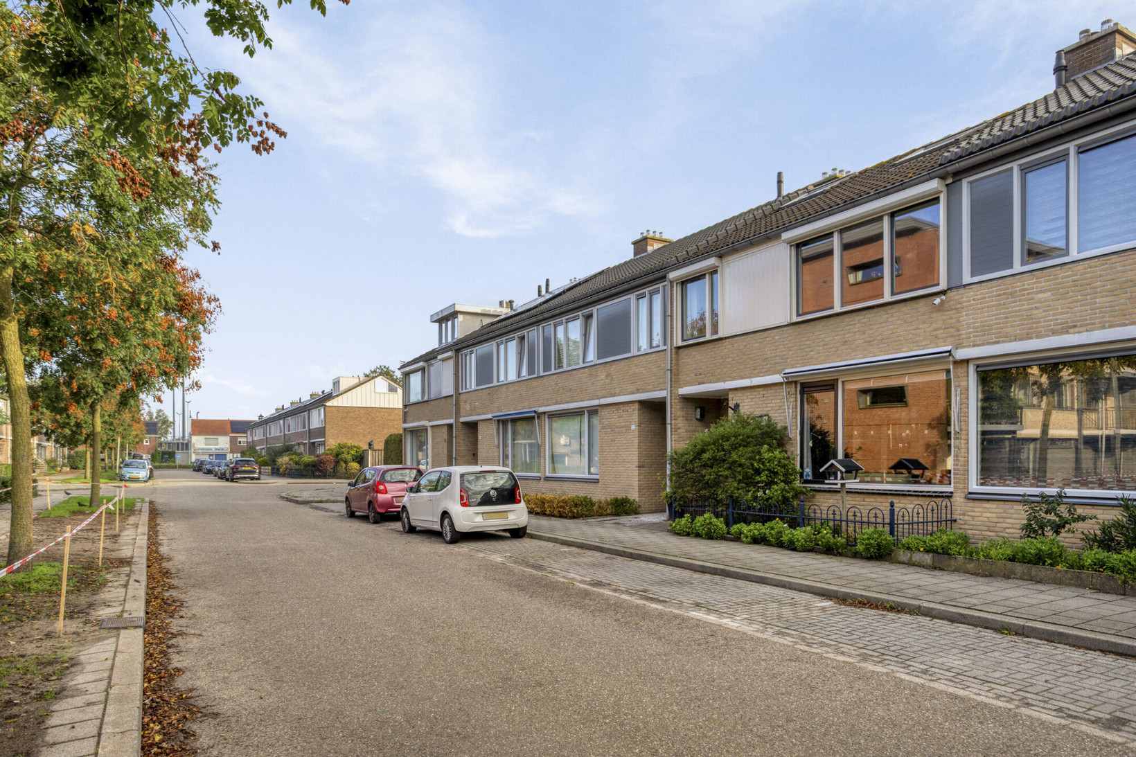 Tussenwoning te koop: Plesmanlaan 24, Helmond
