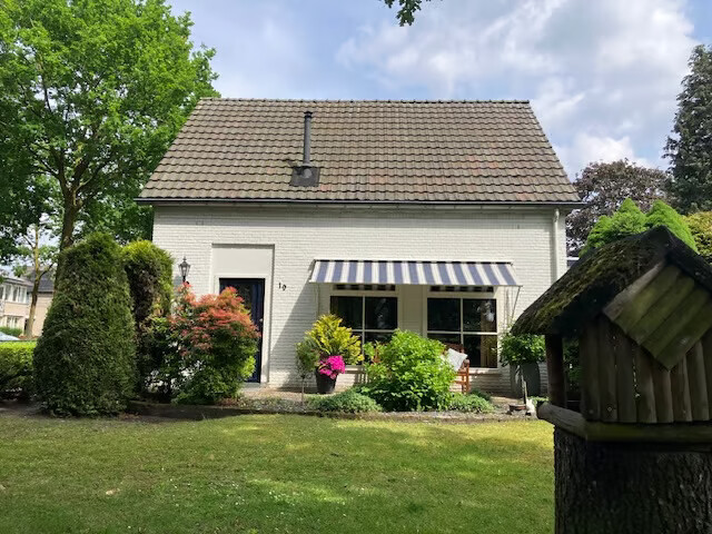 Vrijstaande woning te koop: Peeleik 19, Helmond