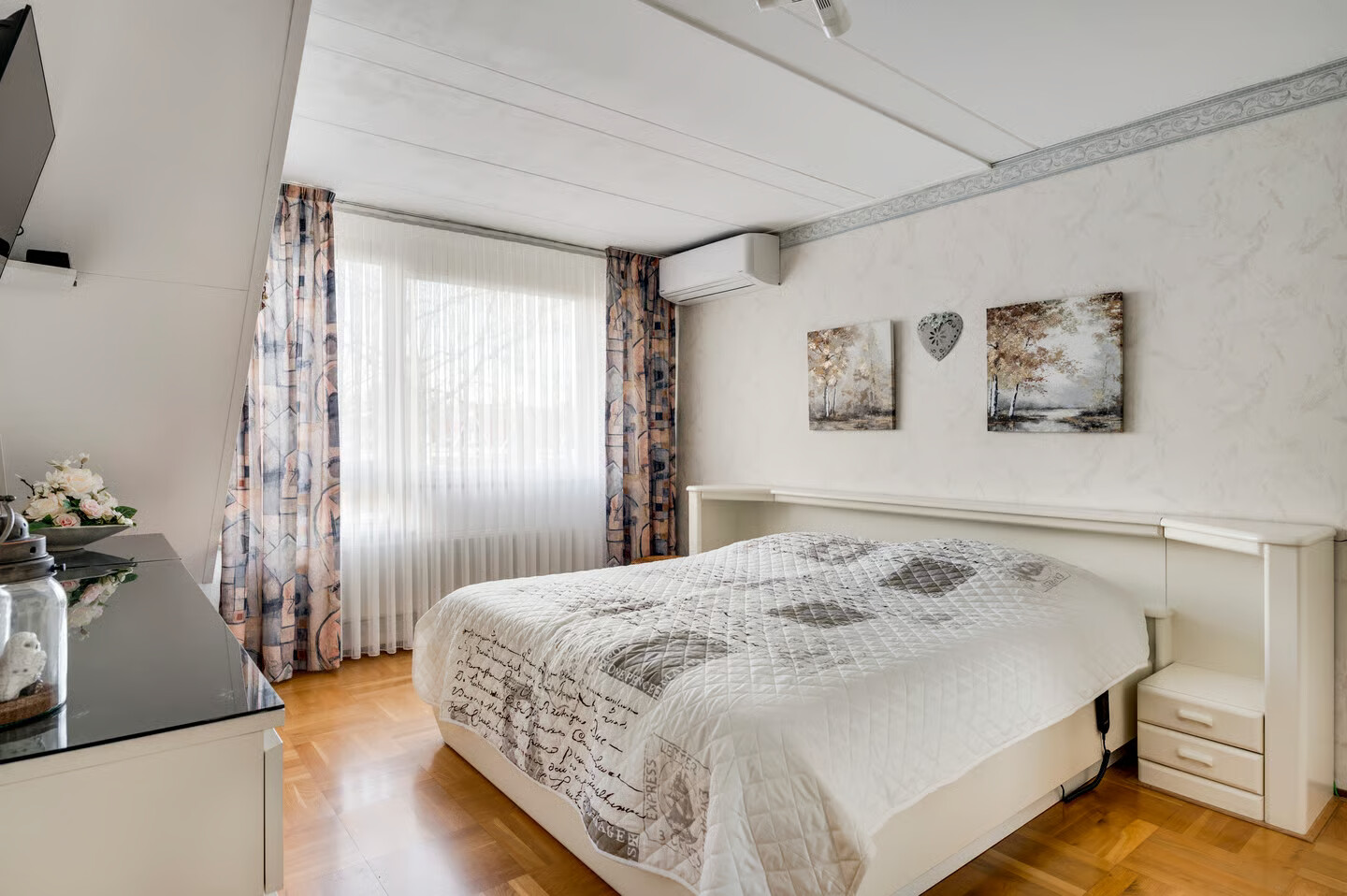 Tussenwoning te koop: Zeelenweg 33, Helmond