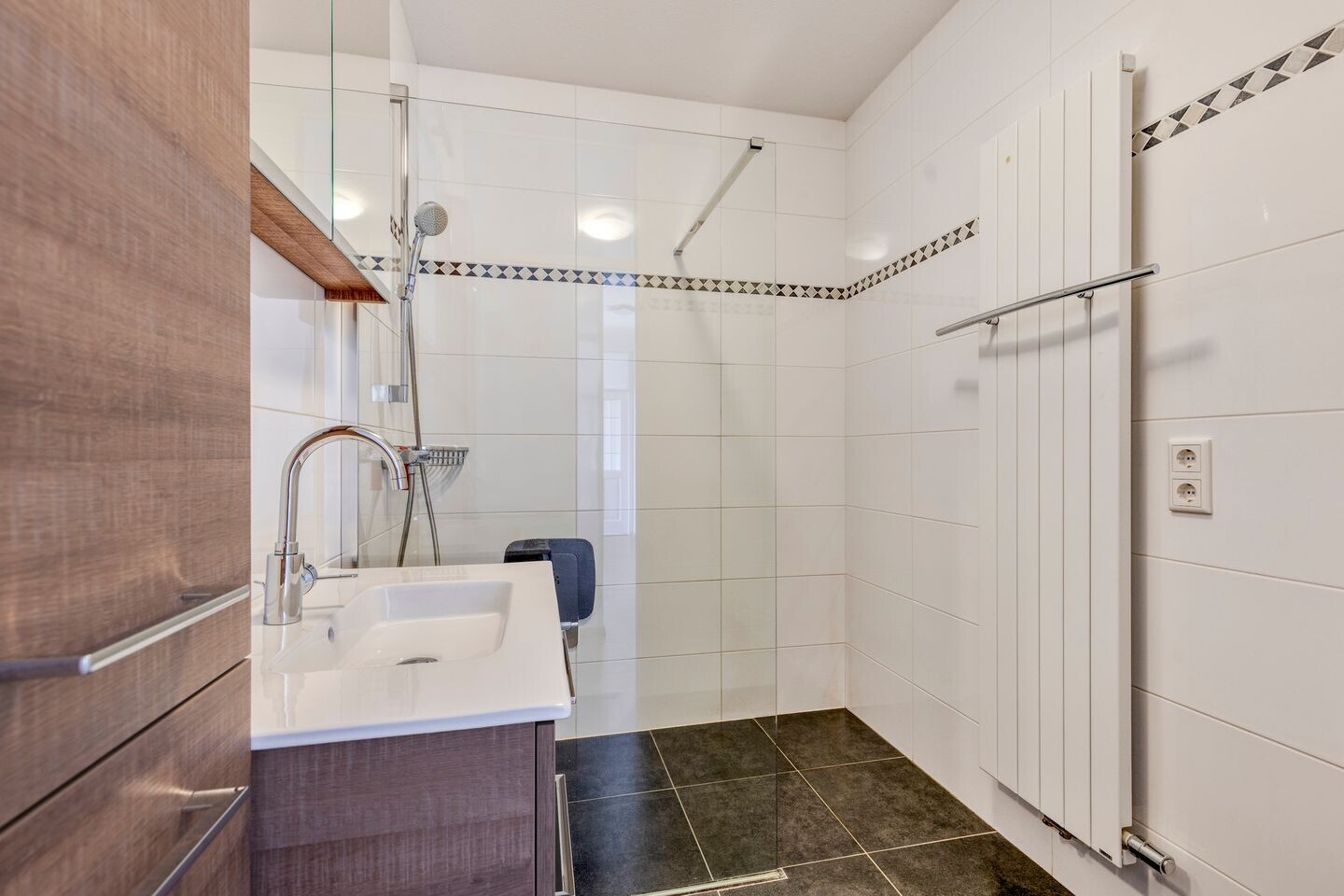 Tussenwoning te koop: Rendierlaan 21, Helmond