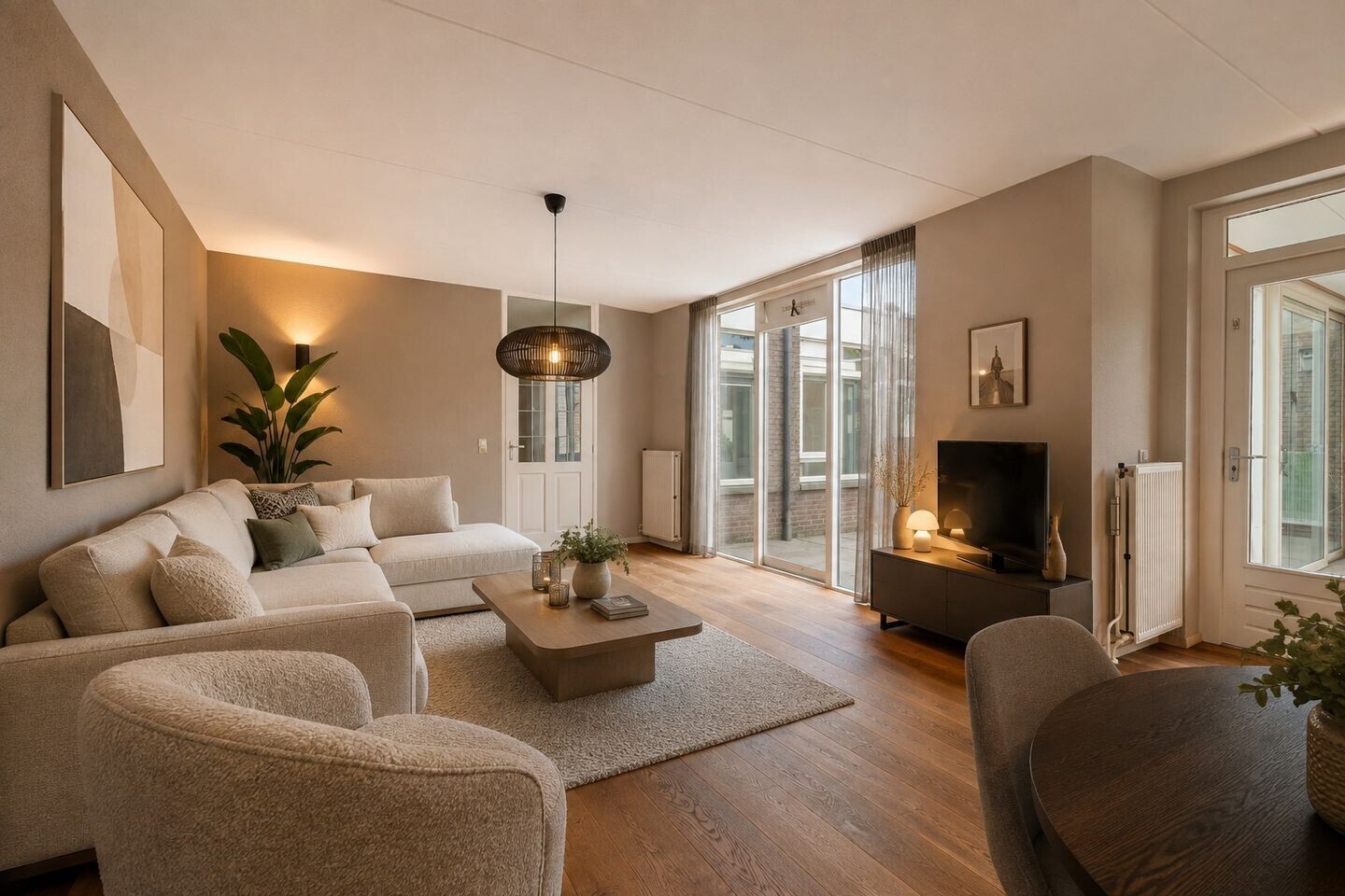 Tussenwoning te koop: Rendierlaan 21, Helmond