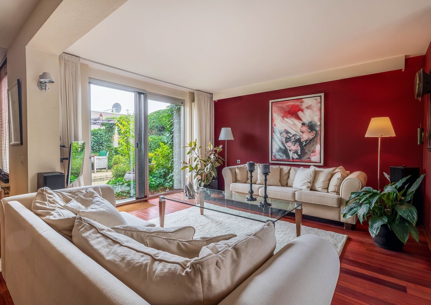 Tussenwoning te koop: Rendierlaan 28, Helmond