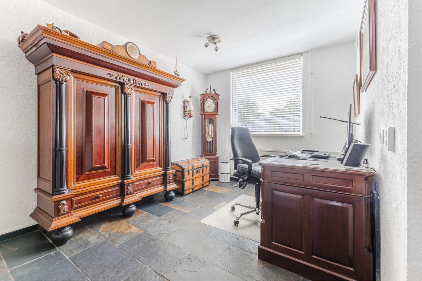 Hoekwoning te koop: Edelhertlaan 25, Helmond