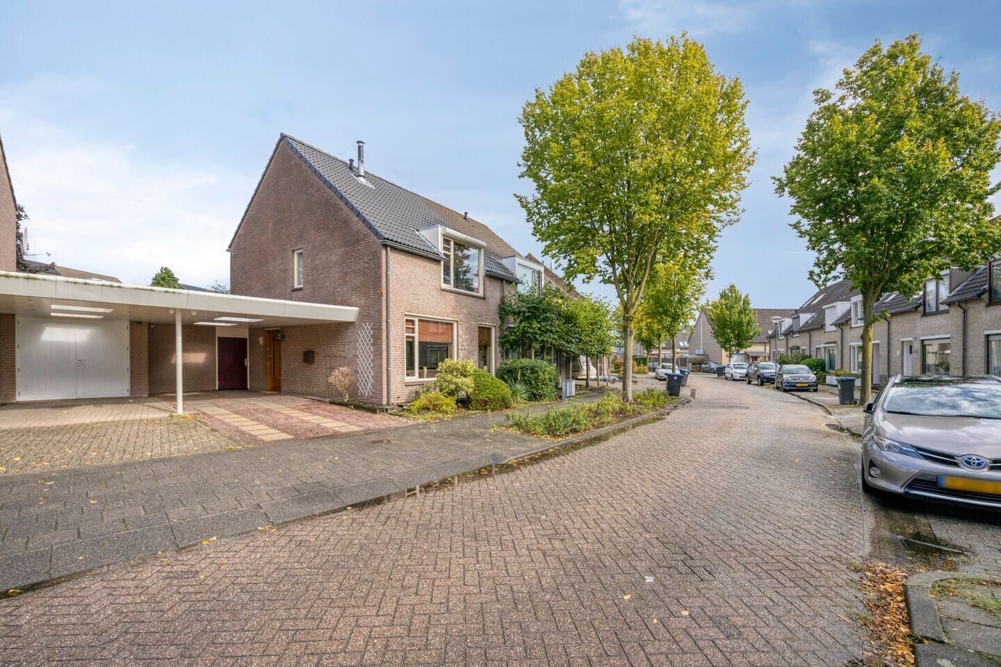 Tussenwoning te koop: Dinkelstraat 20, Helmond
