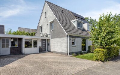 Maaslaan 113