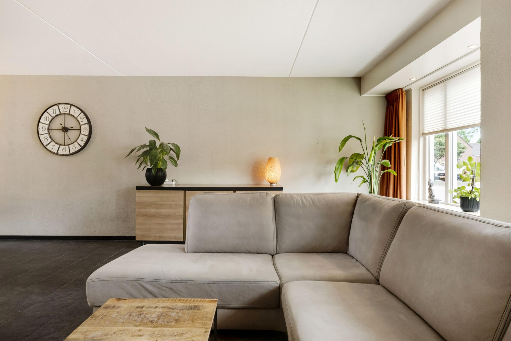 Tussenwoning te koop: Dongestraat 55, Helmond
