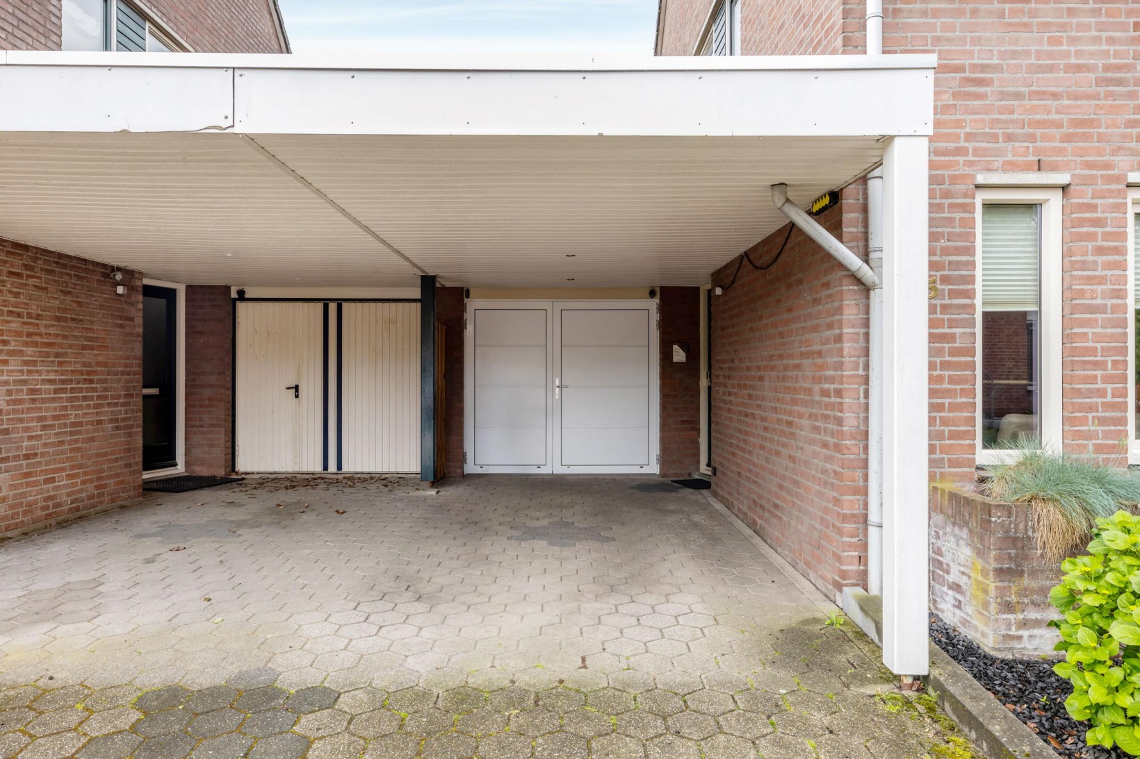 Tussenwoning te koop: Dongestraat 55, Helmond