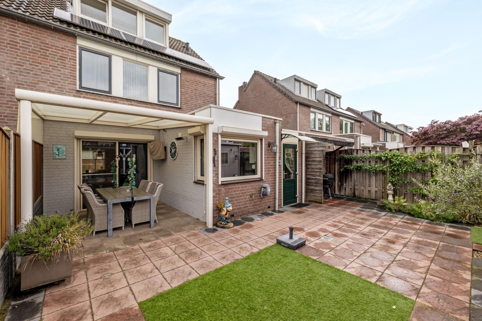 Tussenwoning te koop: Dongestraat 55, Helmond