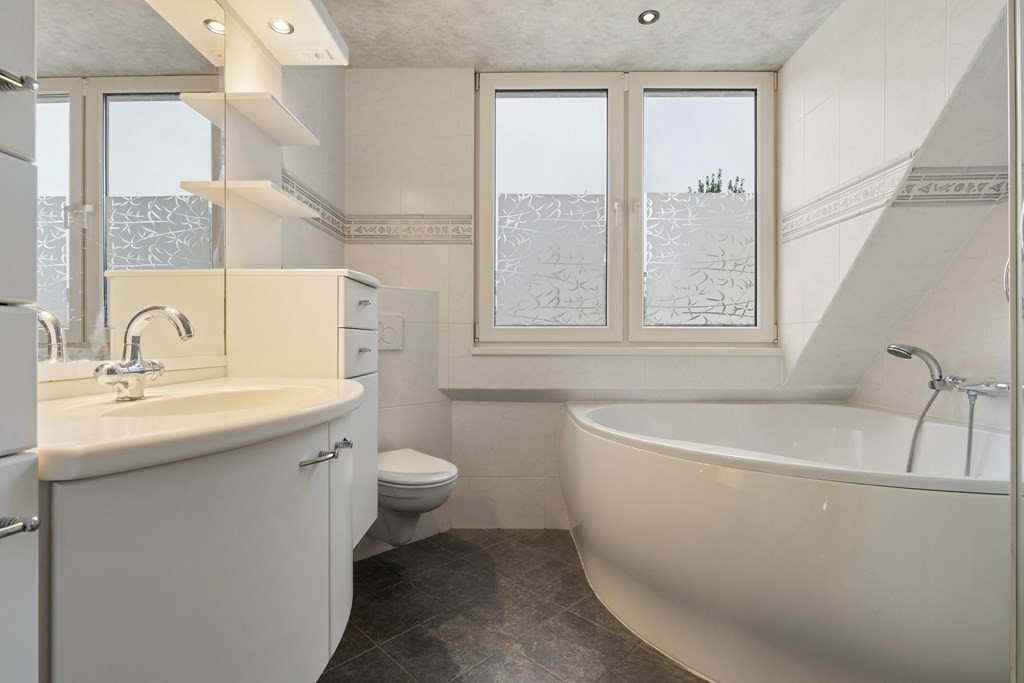 Tussenwoning te koop: Reggestraat 20, Helmond