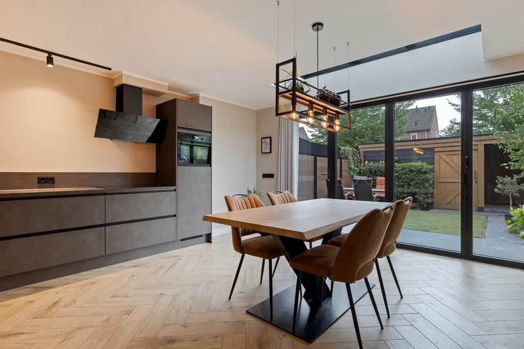 Tussenwoning te koop: Reggestraat 20, Helmond