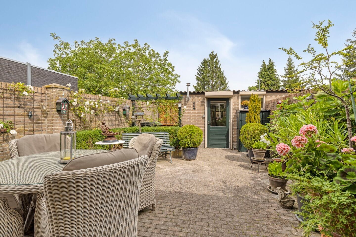 Hoekwoning te koop: Slegersstraat 16, Helmond