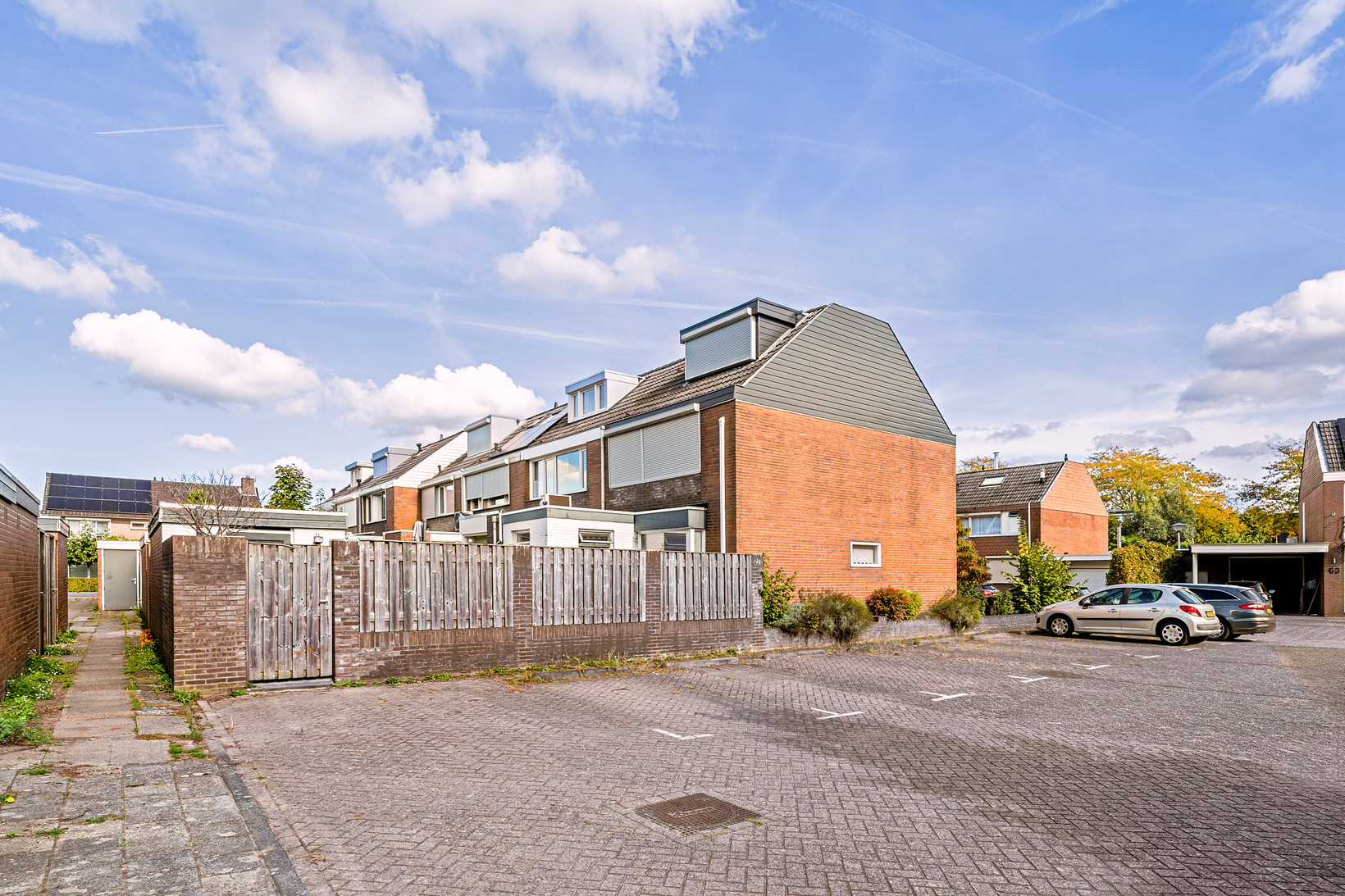 Tussenwoning te koop: Makreelstraat 89, Helmond