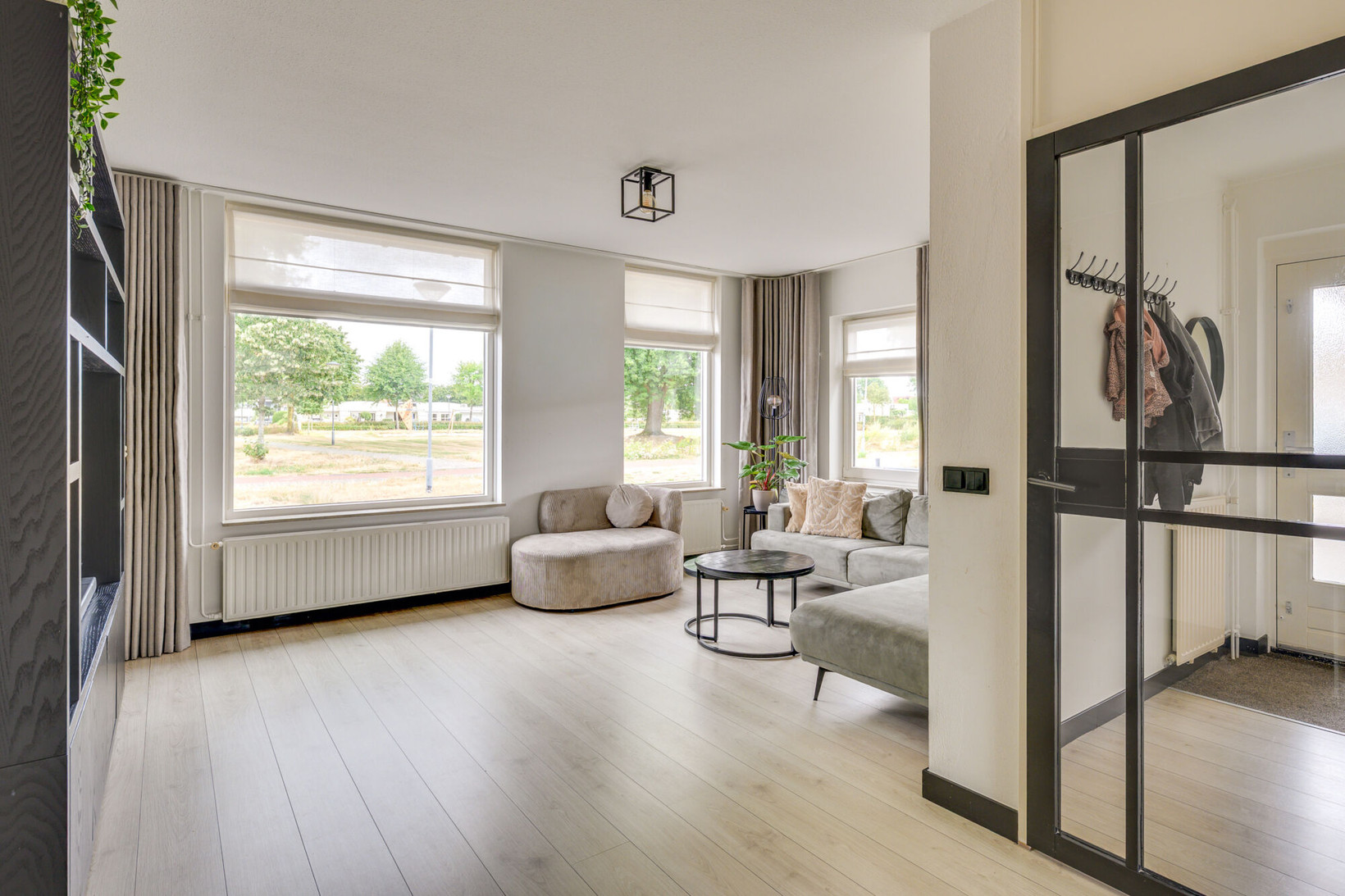 Hoekwoning te koop: Topaasstraat 14, Helmond