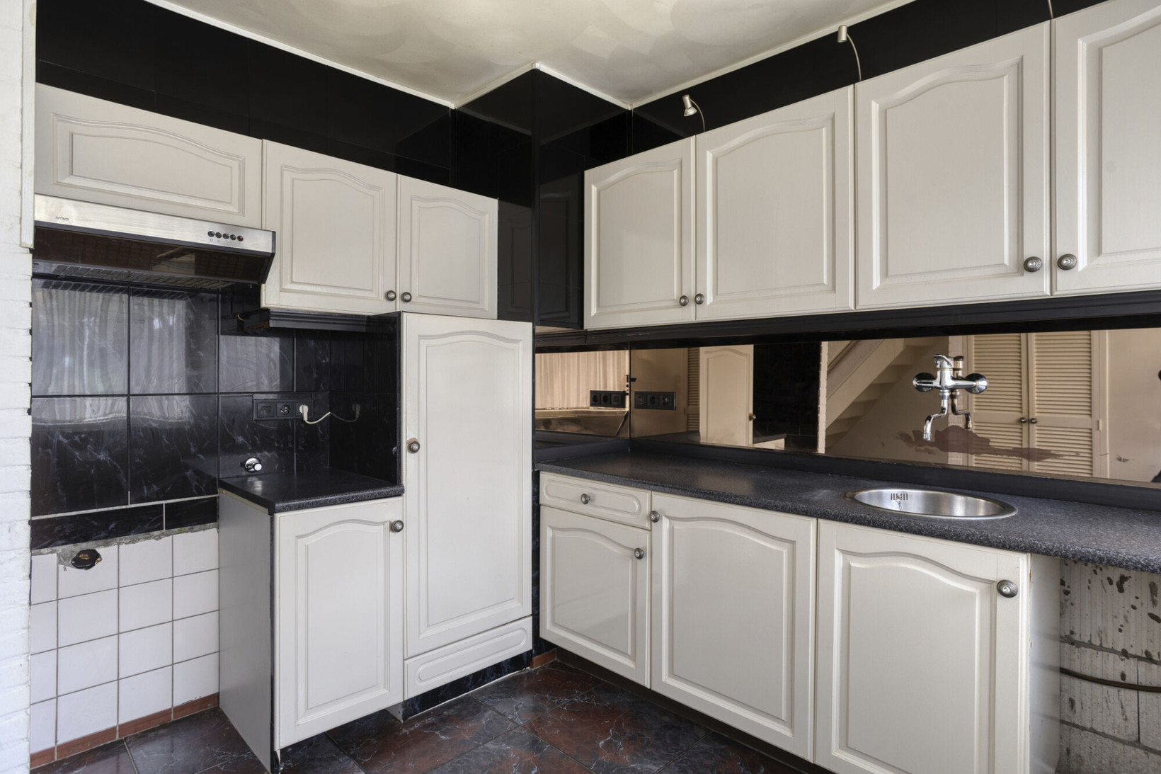 Hoekwoning te koop: Tarbotstraat 1, Helmond