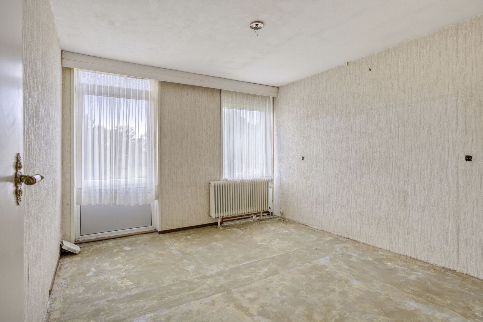 Hoekwoning te koop: Tarbotstraat 1, Helmond