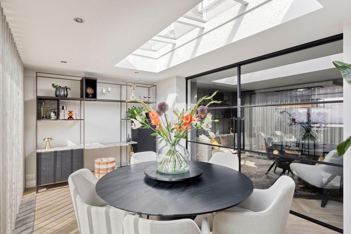 Tussenwoning te koop: Tarbotstraat 5, Helmond