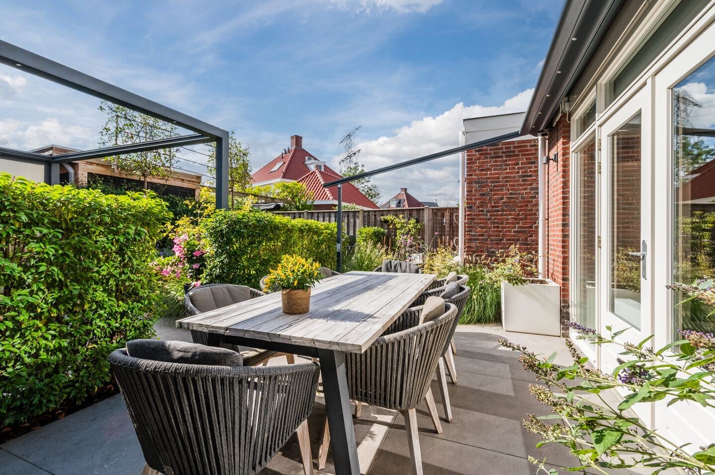 Tussenwoning te koop: Kravelsbeemden 5, Helmond