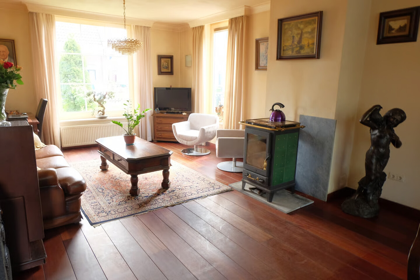 Vrijstaande woning te koop: Posteleinserf 6, Helmond