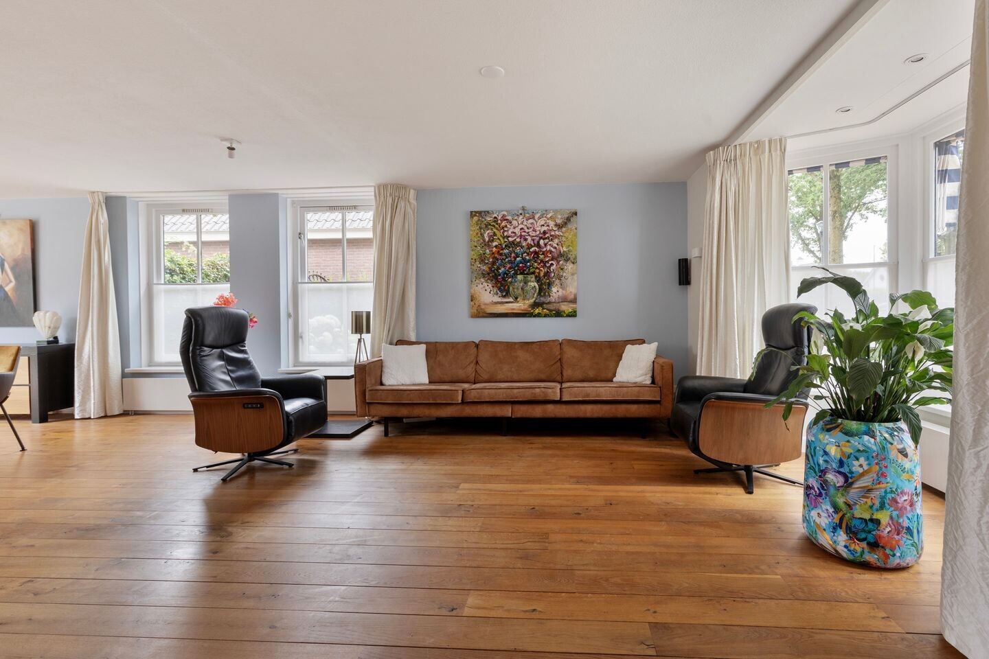Vrijstaande woning te koop: Schutsboom 48, Helmond