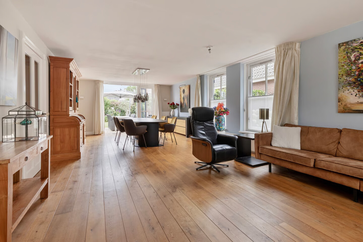 Vrijstaande woning te koop: Schutsboom 48, Helmond
