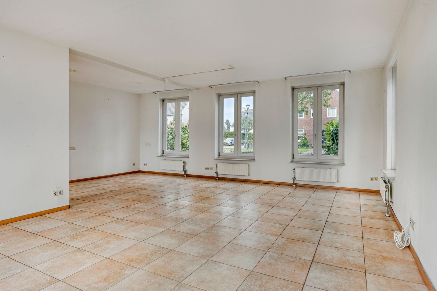 Twee-onder-één-kap te koop: Stepekolk-Oost 25, Helmond