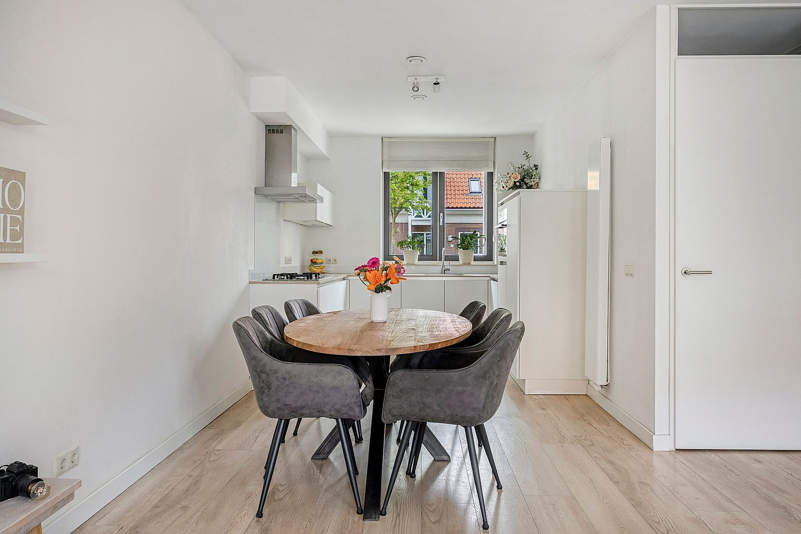 Tussenwoning te koop: Heilbeemden 12, Helmond