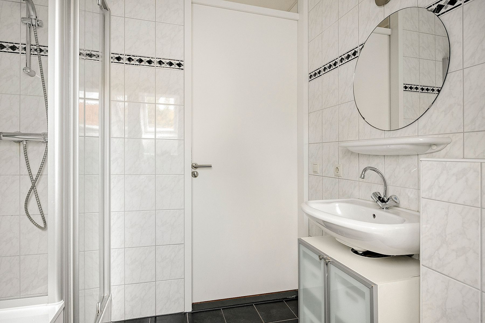 Tussenwoning te koop: Heilbeemden 12, Helmond