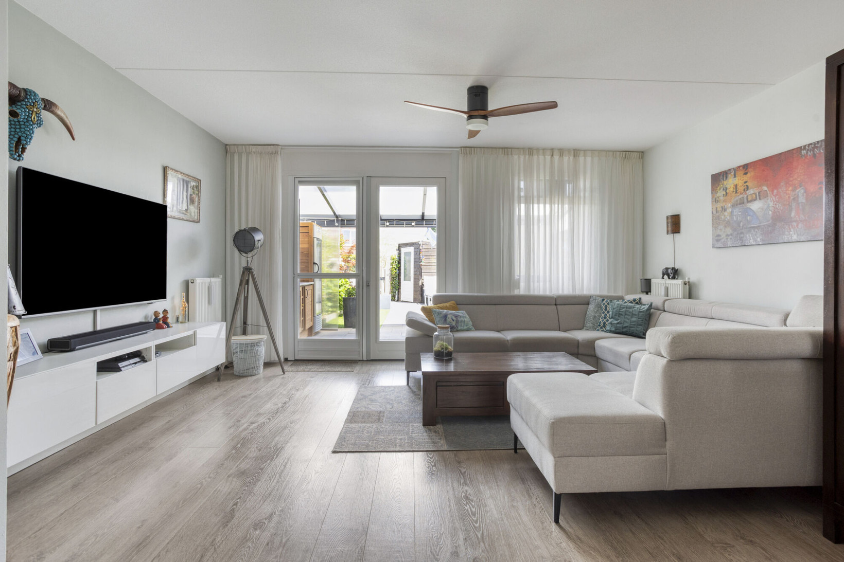 Tussenwoning te koop: Voorste Akkerweg 6, Helmond