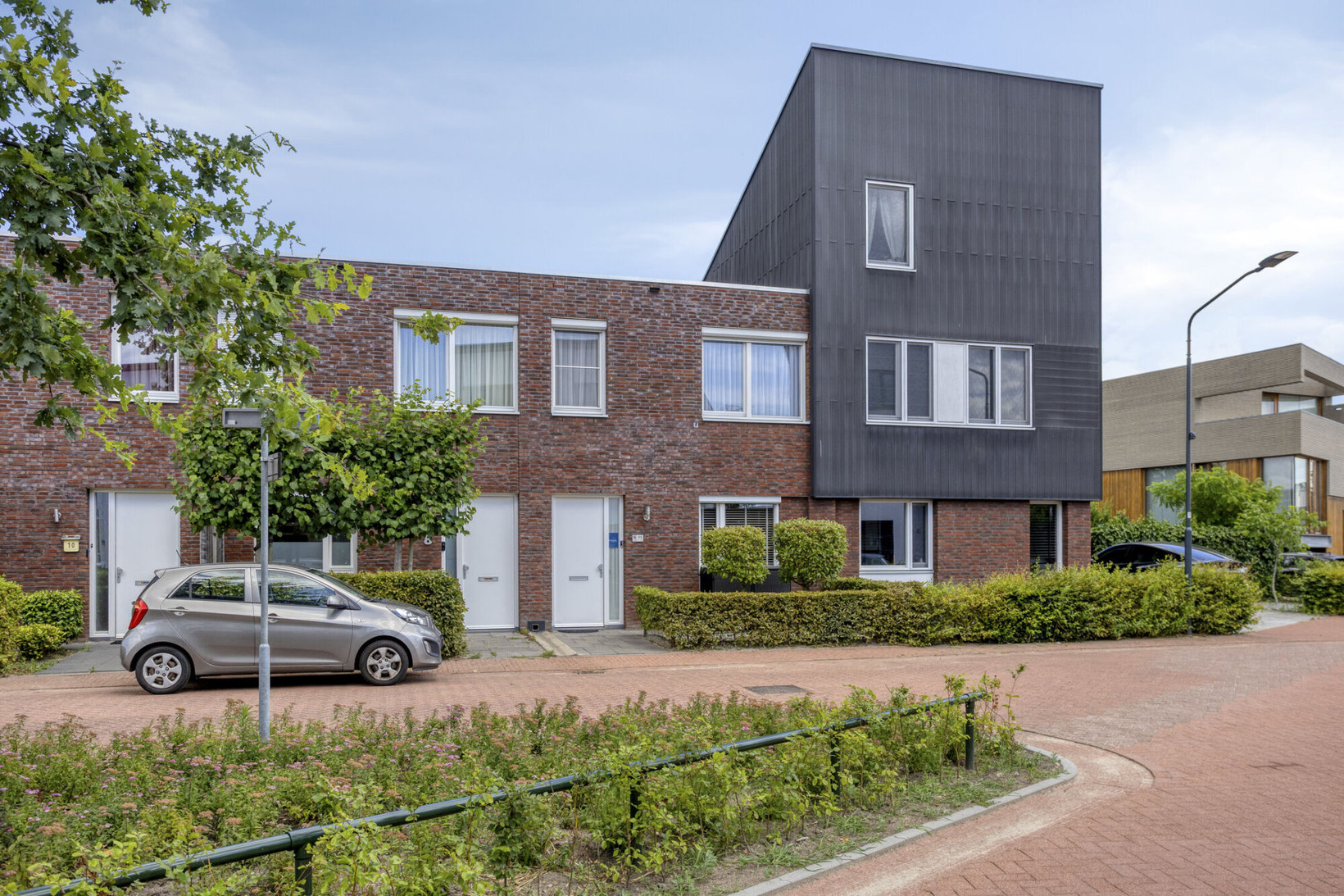 Tussenwoning te koop: Voorste Akkerweg 6, Helmond