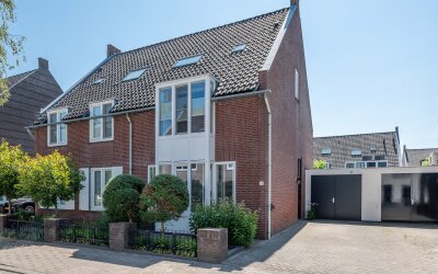 den Hoge Hurk 13