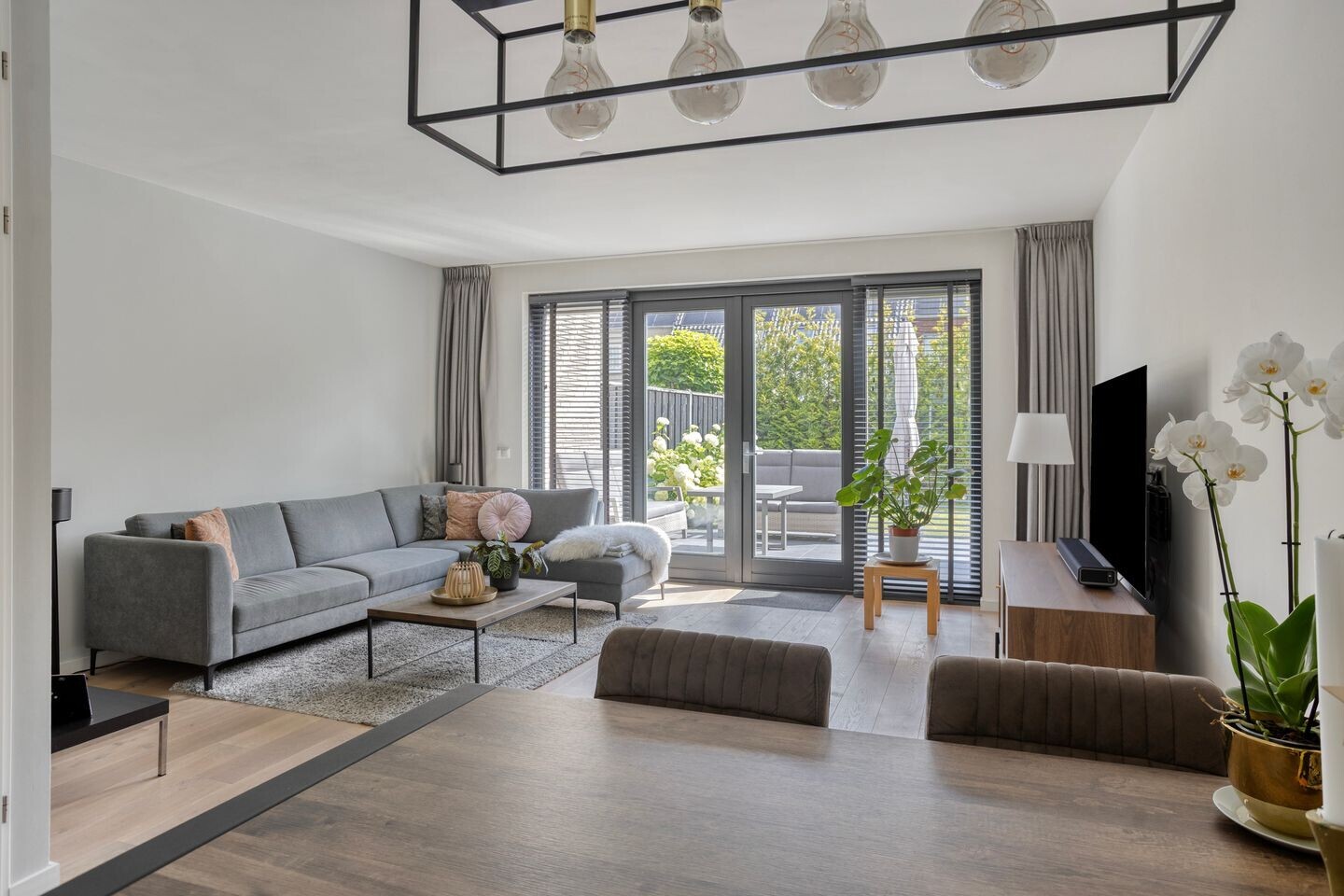 Tussenwoning te koop: Amijsdonk 14, Helmond