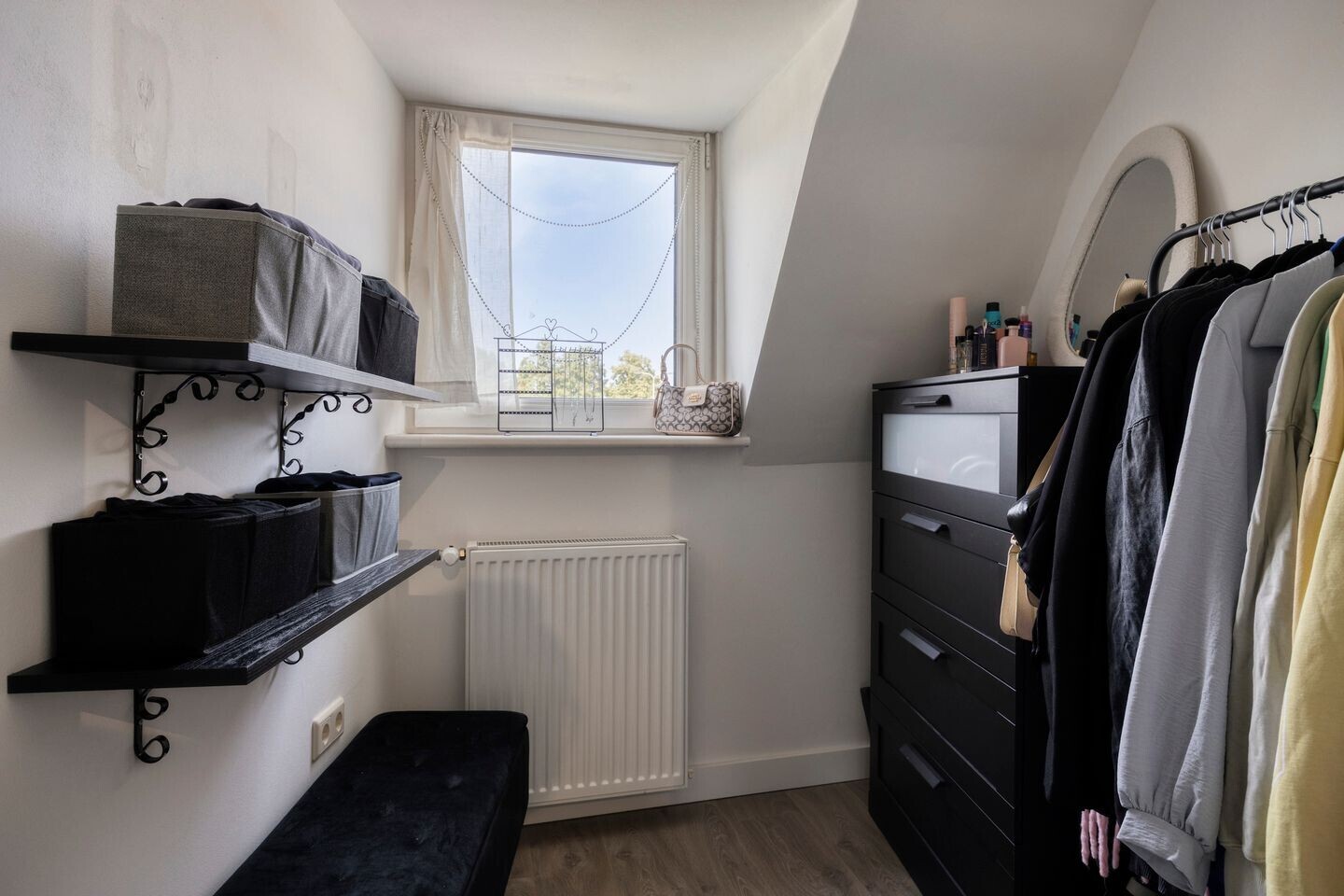 Tussenwoning te koop: Mierloseweg 209, Helmond