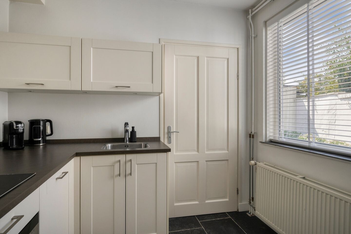 Tussenwoning te koop: Mierloseweg 209, Helmond
