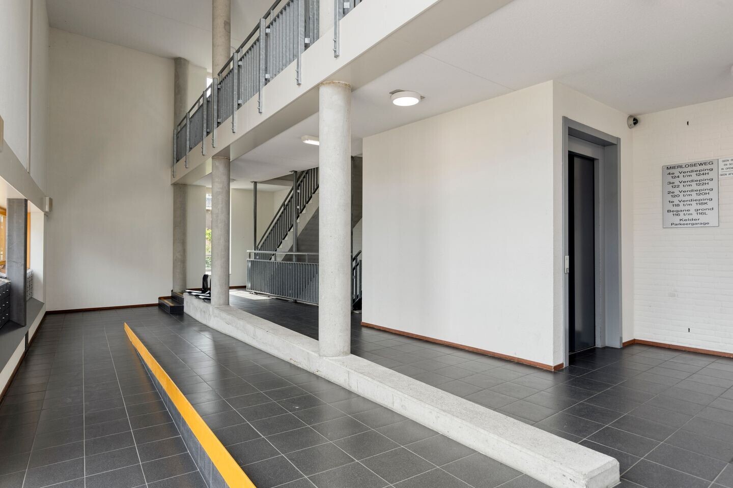 Appartement te koop: Mierloseweg 124, Helmond