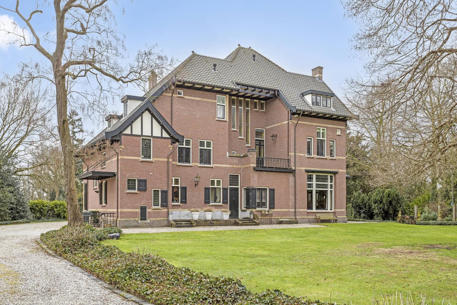 Vrijstaande woning te koop: President Rooseveltlaan 2, Helmond