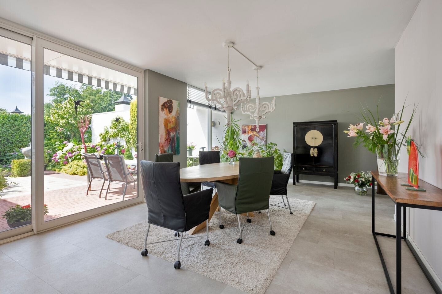 Tussenwoning te koop: Beethovenlaan 33, Helmond
