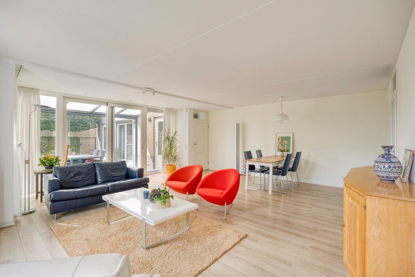 Vrijstaande woning te koop: Schubertlaan 1, Helmond