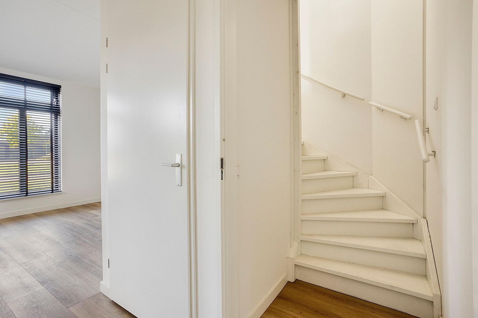 Twee-onder-één-kap te koop: Tyboschplein 25, Helmond