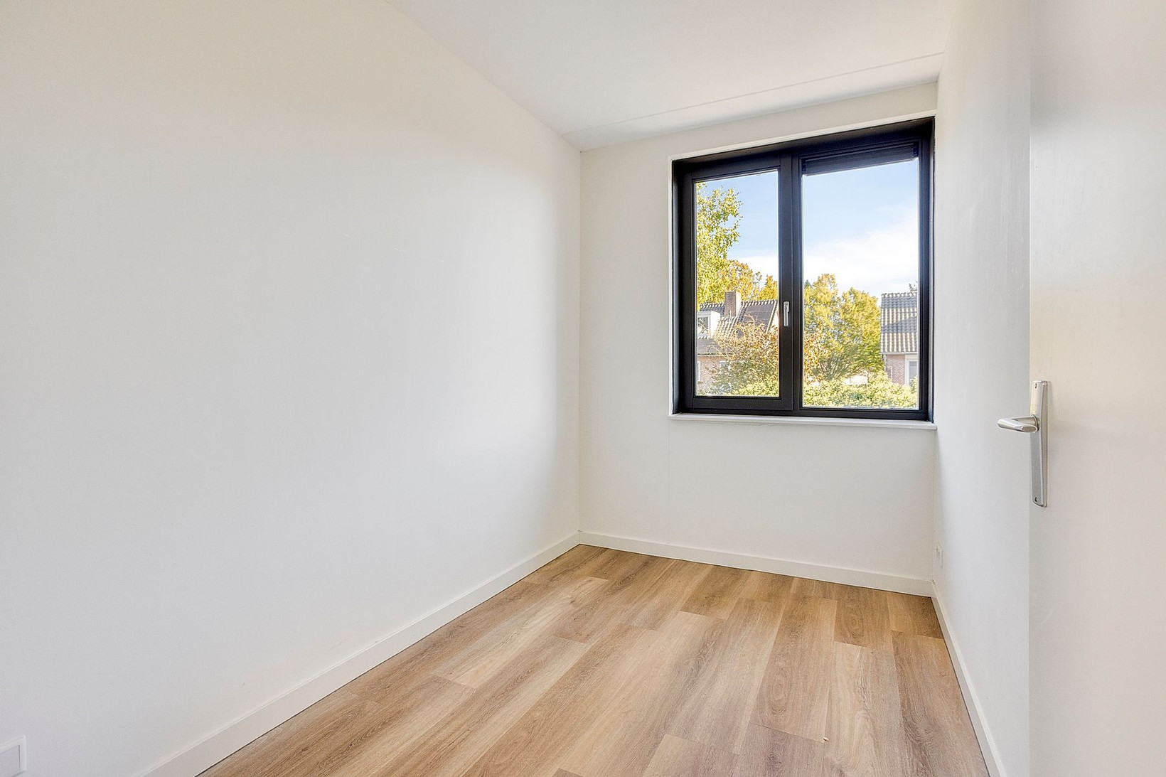 Twee-onder-één-kap te koop: Tyboschplein 25, Helmond