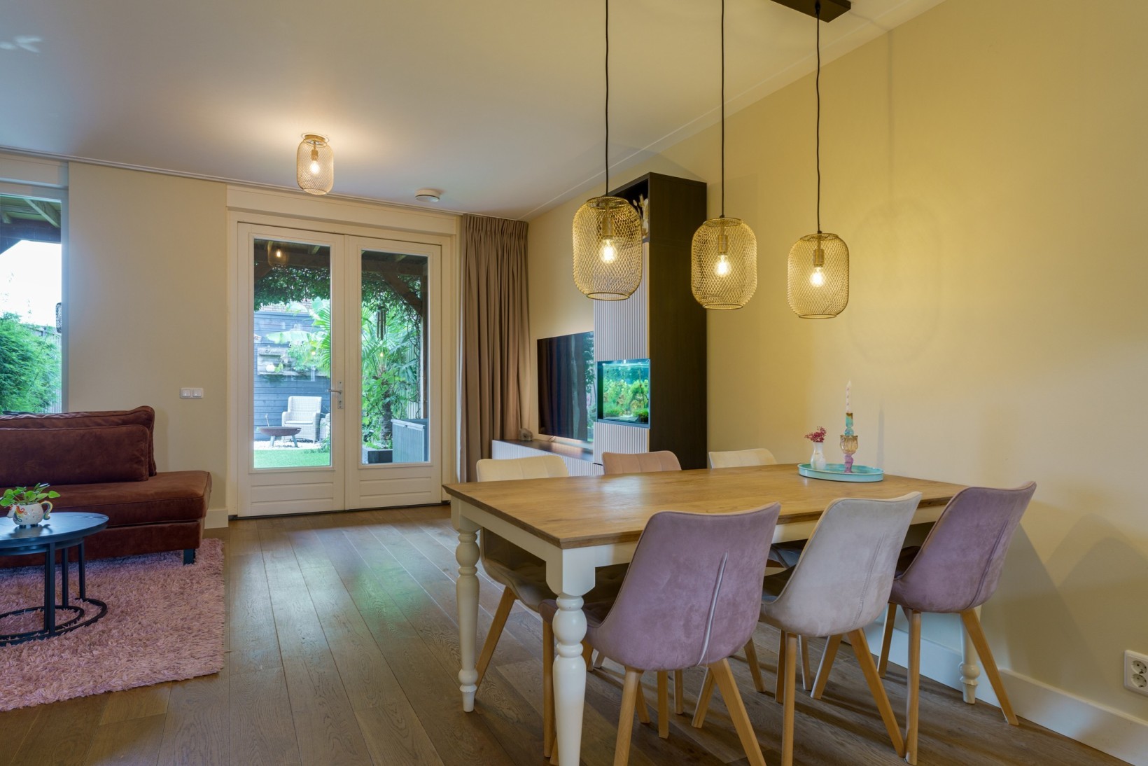 Tussenwoning te koop: Besselhoeve 2A, Helmond