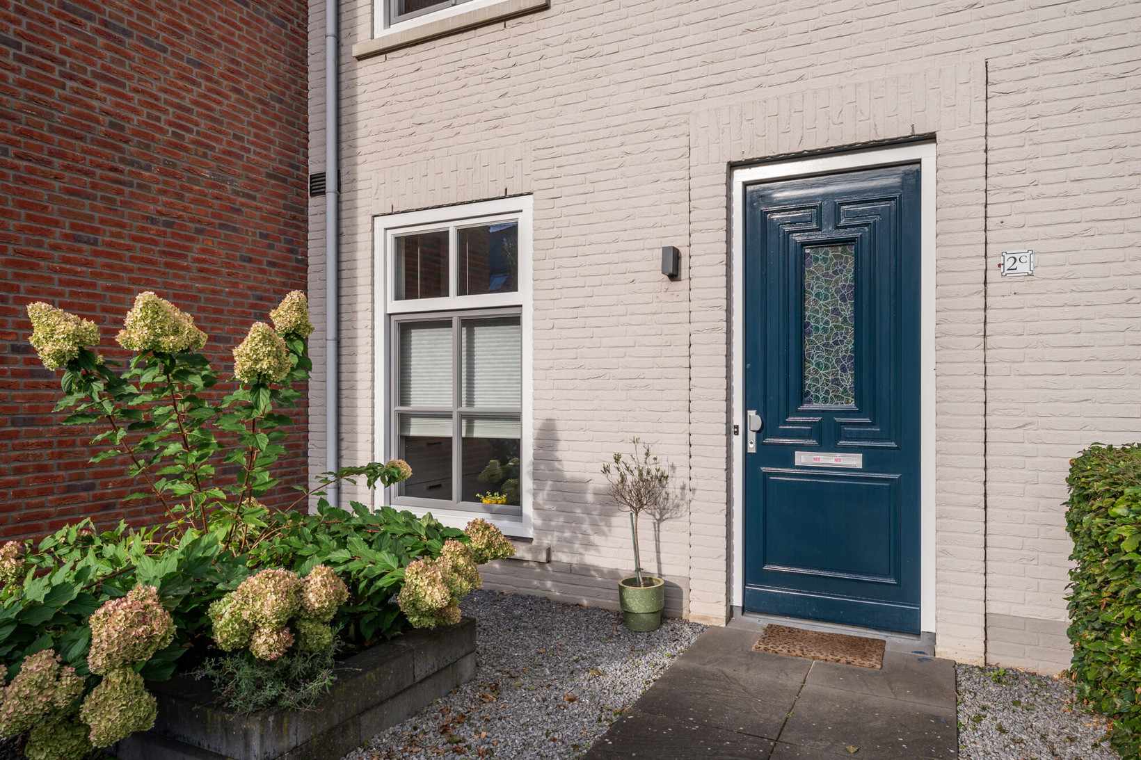 Tussenwoning te koop: Besselhoeve 2C, Helmond