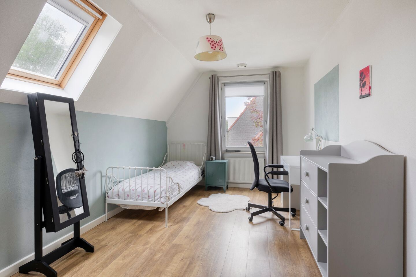 Twee-onder-één-kap te koop: Boomsehoeve 1, Helmond