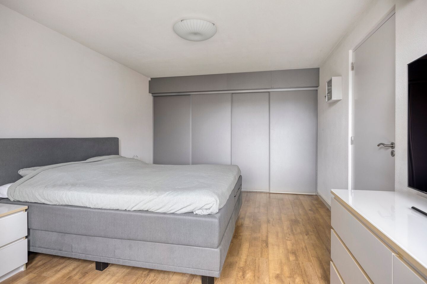 Twee-onder-één-kap te koop: Boomsehoeve 1, Helmond